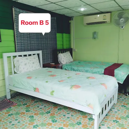 Ban Kru Ae Homehostel Bangkok Exterior photo