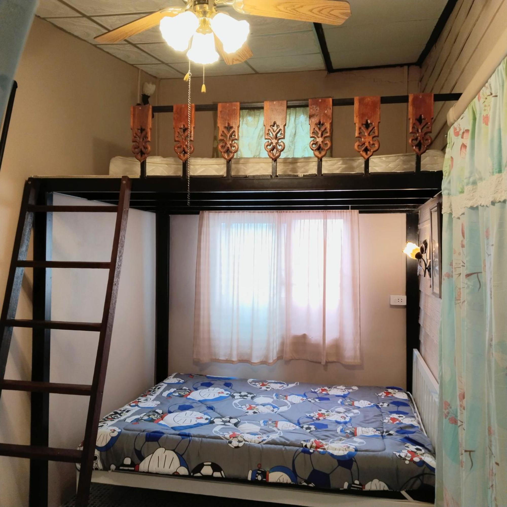 Privatunterkunft Ban Kru Ae Homehostel